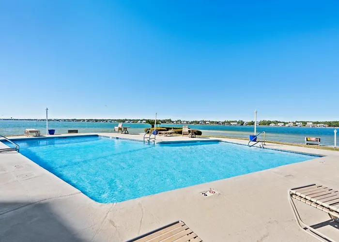 Compass Point 108 Apartment